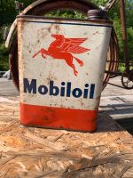 Mobiloil Öldose 50er Jahre Pegasus Patina original Vespa Harley Nordrhein-Westfalen - Korschenbroich Vorschau