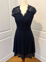 Neuwertiges Kleid von H&M Größe XS dunkelblau Niedersachsen - Meinersen Vorschau