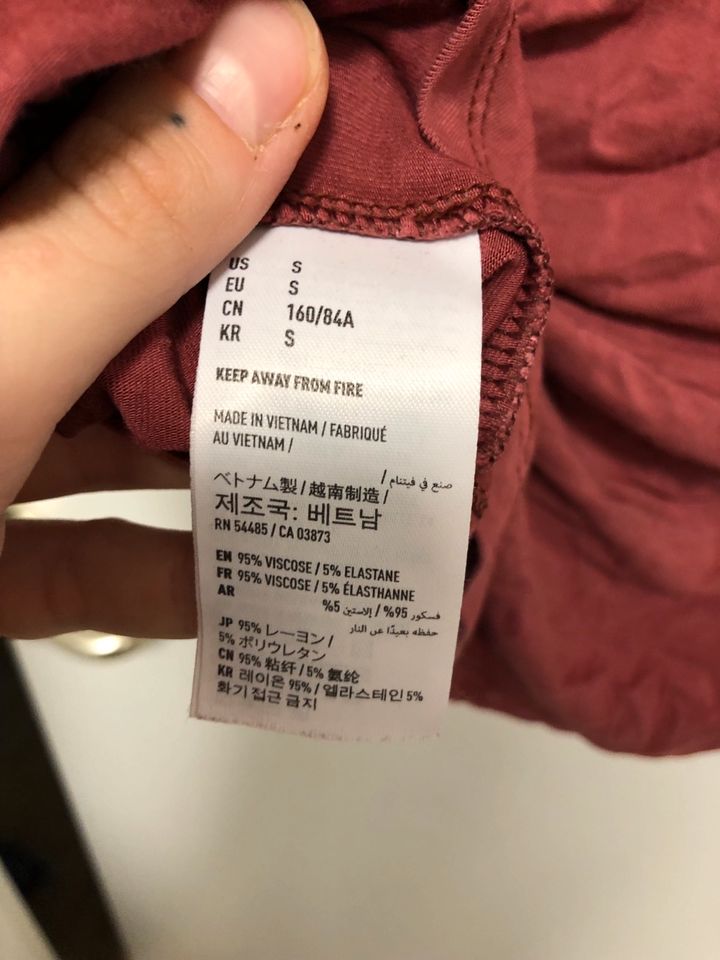 American Eagle Outfitters Soft TShirt Koralle Rosarot neuwertig in Leipzig