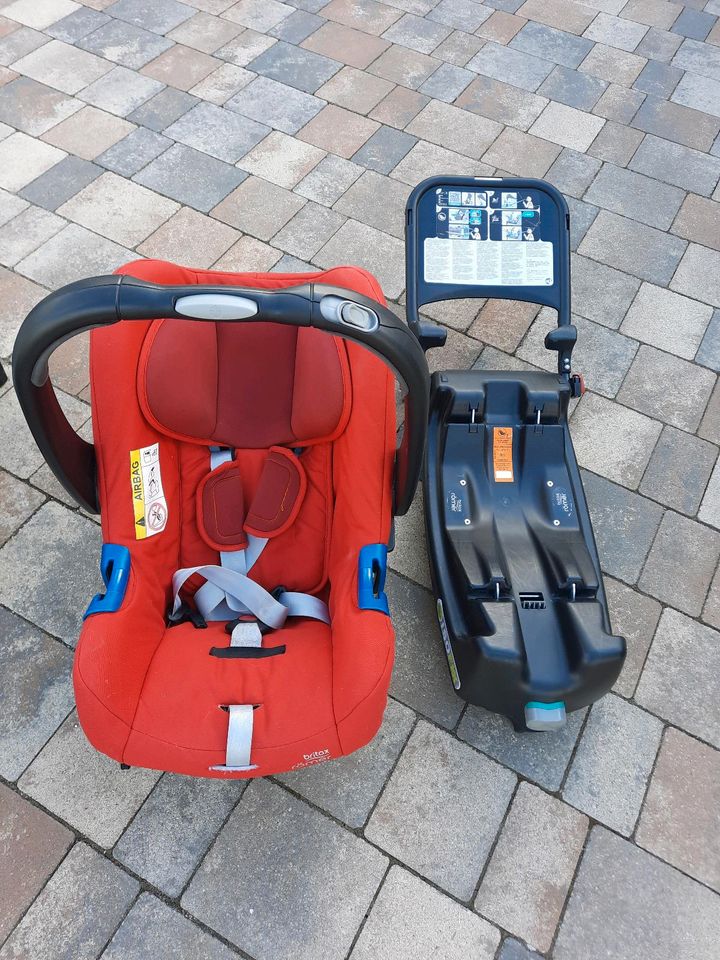 Britax Römer Babyschale in Sinsheim