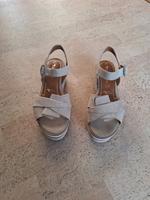 Sandale beige Obermaterial Leder Größe 37 Tamaris Thüringen - Weida Vorschau