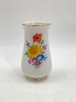 * MEISSEN PORZELLAN VASE BLUMEN STREUBLUMEN DEKOR GOLDRAND Berlin - Charlottenburg Vorschau