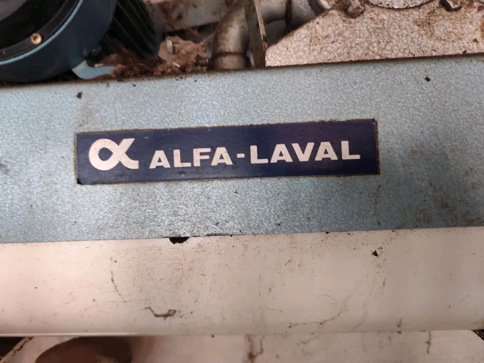 Alfa-Laval Melkmaschine in Marienmünster