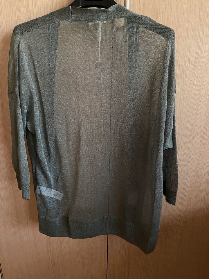 Tezenis Cardigan Gr.M, khaki NEU in Hamburg