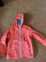 Apricotfarbene Regenjacke Gr. 116/122 Quechua Niedersachsen - Stoetze Vorschau