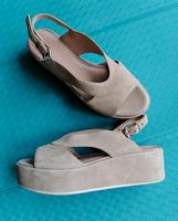 Elegante bequeme Wildledersandalen Geox Respira, top Zustand Zehnhausen bei Rennerod - Rennerod Vorschau