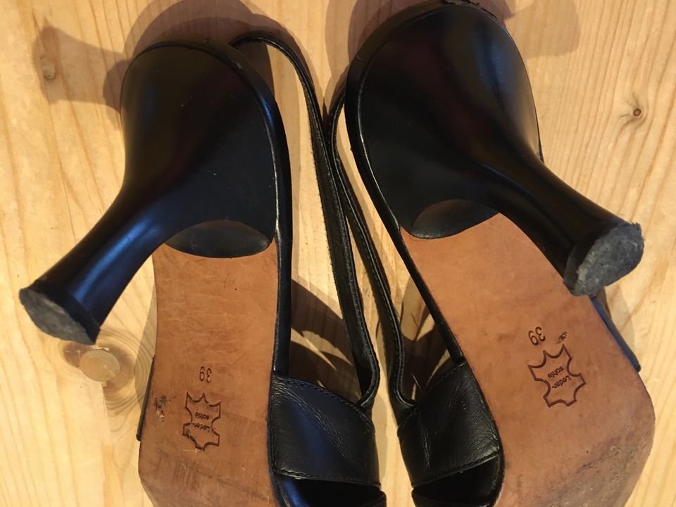 Elegante Sling Pumps von Blue Motion in schwarz, Größe 39 in Erkelenz