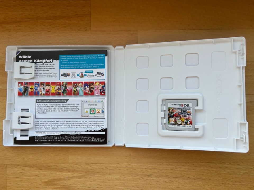 Super Smash Bros für das Nintendo 3ds in Moringen