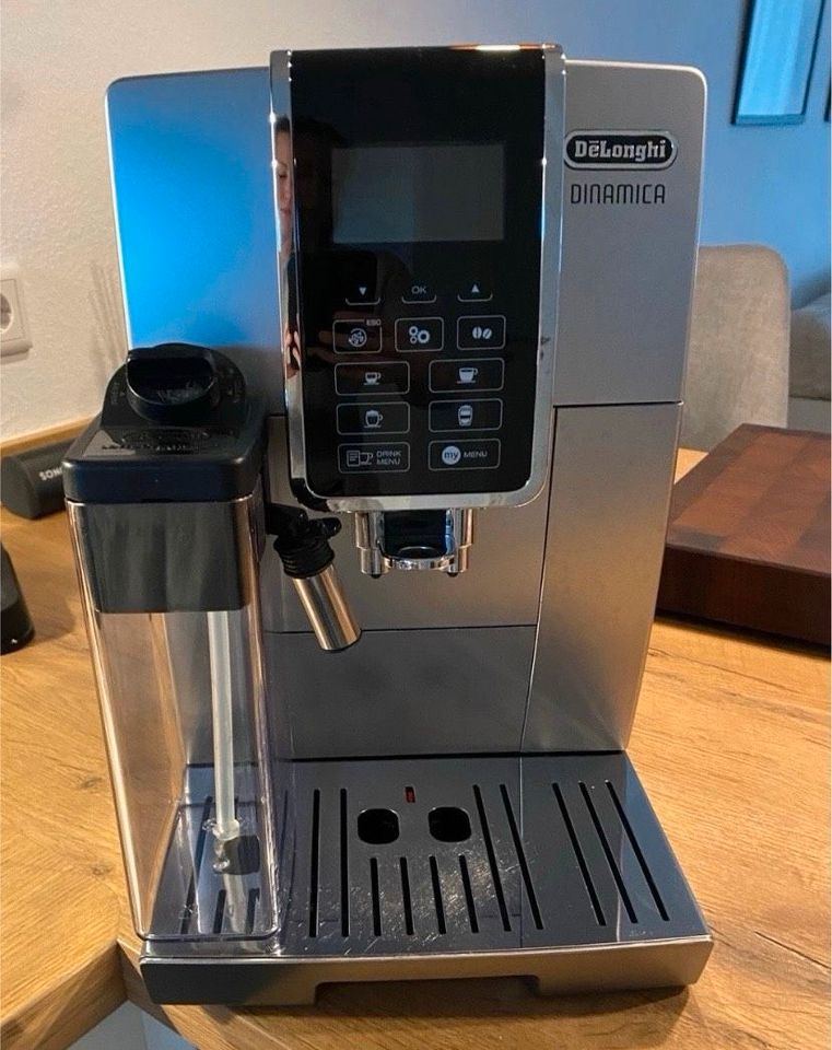 DELONGHI Dinamica Kaffeevollautomat in Bensheim