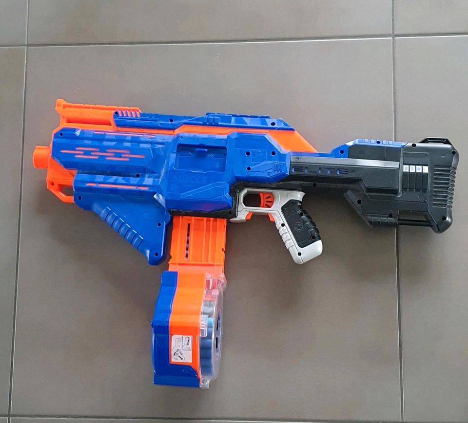 Nerf N-Strike Elite Hyperfire in Bad Grönenbach