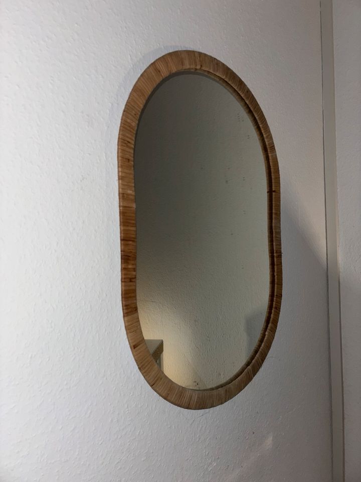 Ikea rattan spiegel in Bielefeld