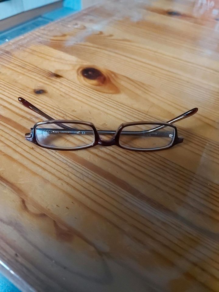 Brille (Lesebrille )stärke  1.5 von Optiker in Schüttorf