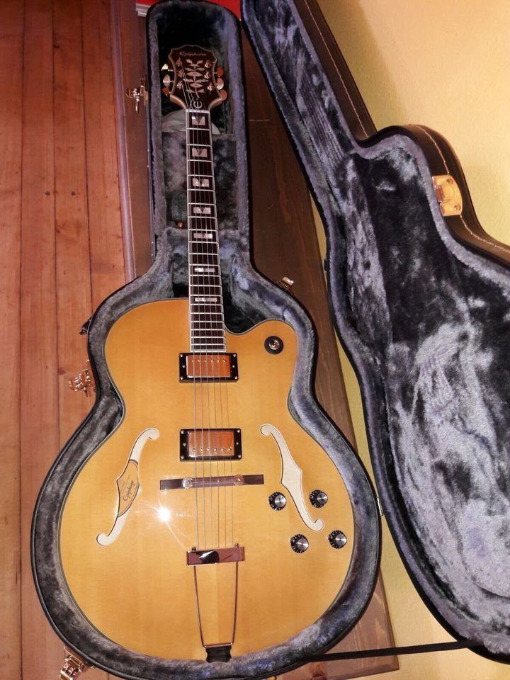 Epiphone Broadway Umbau in St. Ingbert