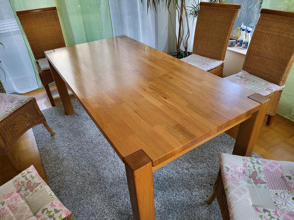 Esstisch, Spieltisch Massivholz, neuwertig H76cm B90cm L180cm in Geilenkirchen