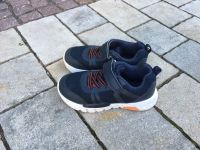 Turnschuhe/Sneaker Brandenburg - Schlieben Vorschau