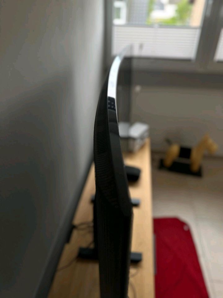 Sehr gepflegter Samsung TV 65 Zoll curved Smart UE65MU640 in Bergheim