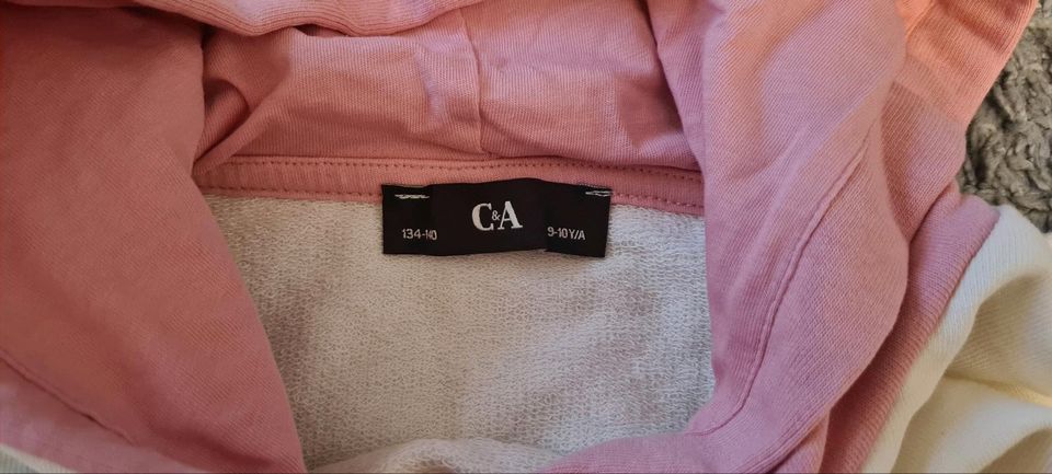 NEU C&A Hoodie Sweatshirt Mädchen gr.134-140 in Ostfildern