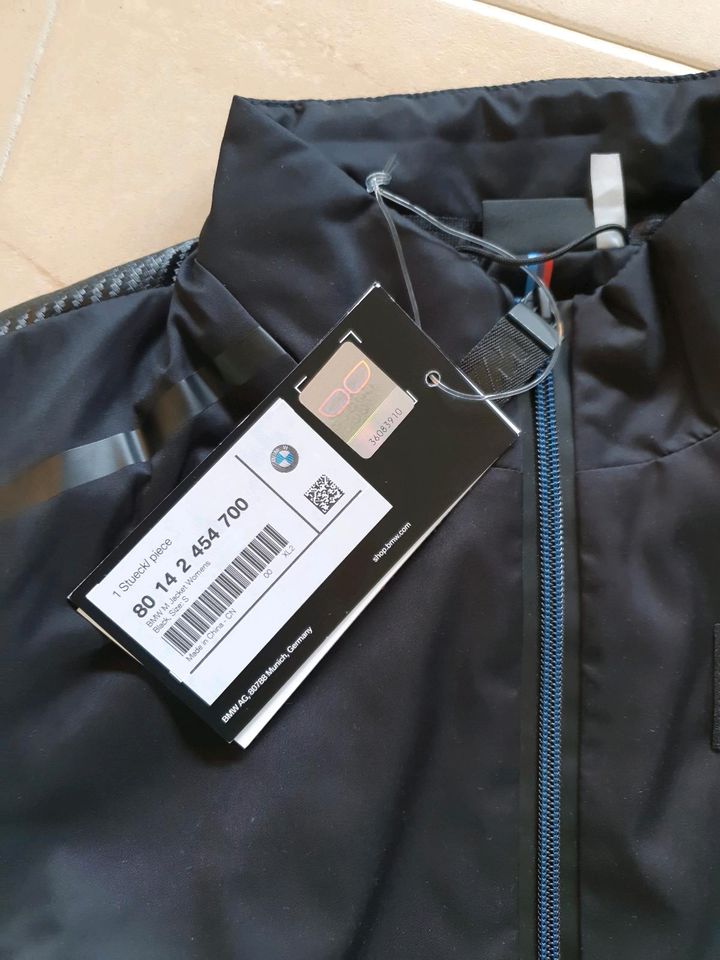 BMW M Jacket Damen Größe S in Sachsen - Taucha | eBay Kleinanzeigen ist  jetzt Kleinanzeigen