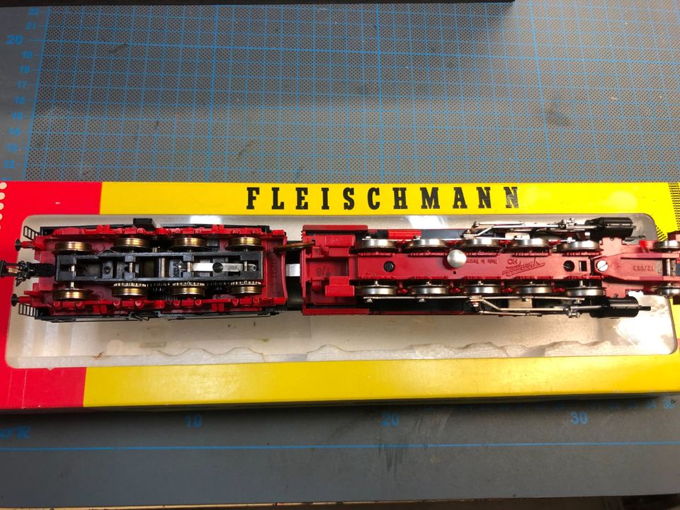 Fleischmann H0 1363 Dampflokomotive 50 058 DB, analog, OVP! in Gundelfingen a. d. Donau