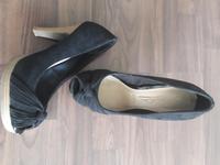 Schuhe Sandale Pumps Plateauschuhe Absatz schwarz Gr. 36 TOP Bayern - Jettingen-Scheppach Vorschau