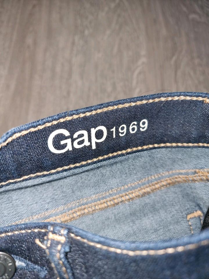 Gap True Skinny High Rise Jeans Damen Gr. 36 dunkelblau in Köln