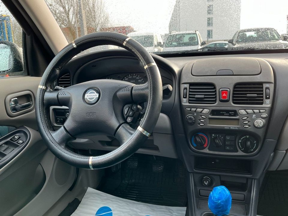 Nissan Almera Visia 1.8 *2.Hand+Klima+Radio+4/5 türer* in Berlin