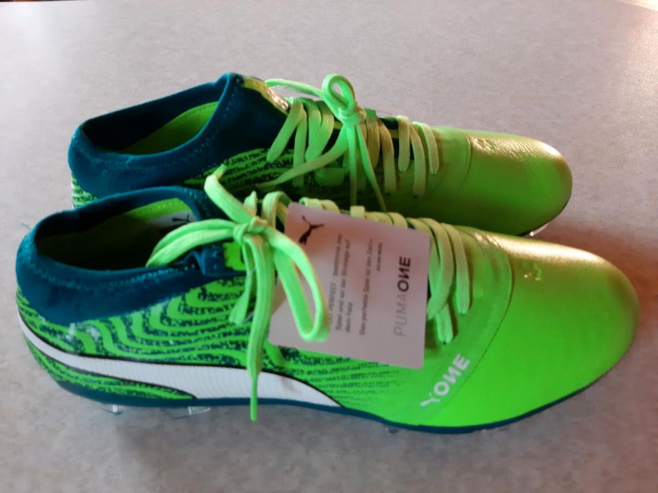 Neue original PUMA Fussballschuhe*PUMA ONE 18.2 FG*Gr. 10/44,5* in Duderstadt