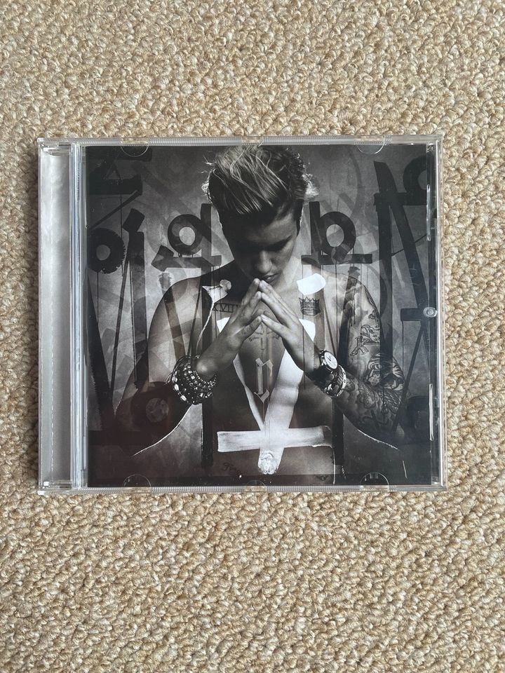 CD von Justin Bieber in Nörvenich