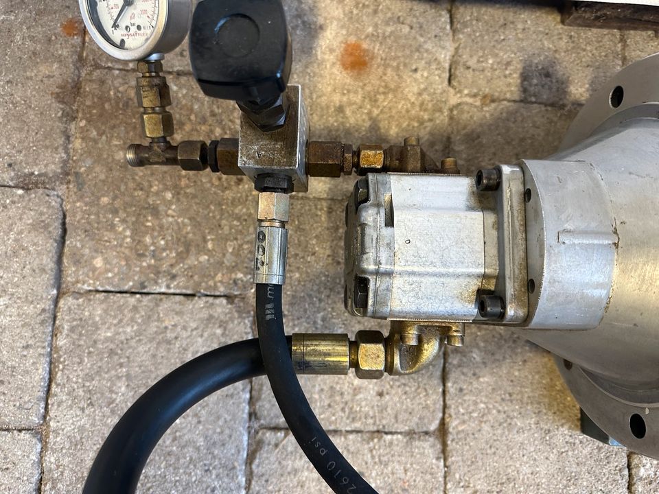 Hydraulik Pumpe mit E-Motor, Hochdruckpumpe in Ummendorf