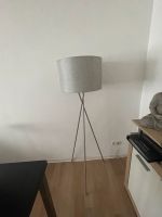 Stehlampe in grau heute abzuholen für nur 25€ Niedersachsen - Osnabrück Vorschau