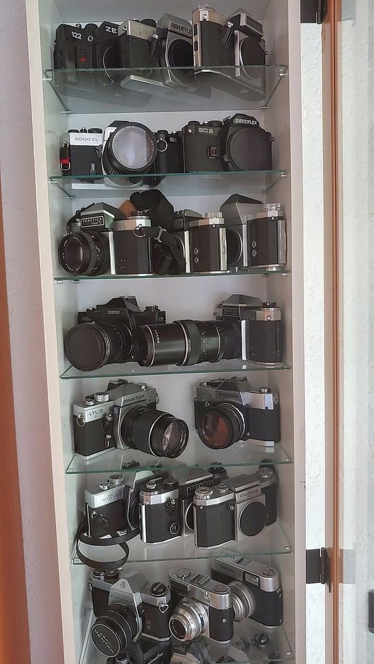 Alte analoge Kameras aus Sammlung in Weiden (Oberpfalz)
