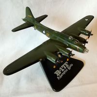 B-17F Memphis Belle, Flugzeugmodell Metall, 1:150 Bayern - Königsbrunn Vorschau