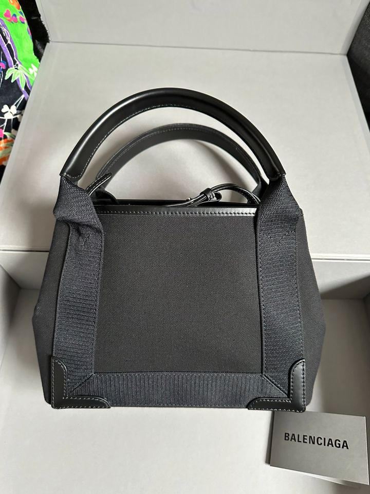 BALENCIAGA Cabas Navy XS Tasche Neu in Eisenach