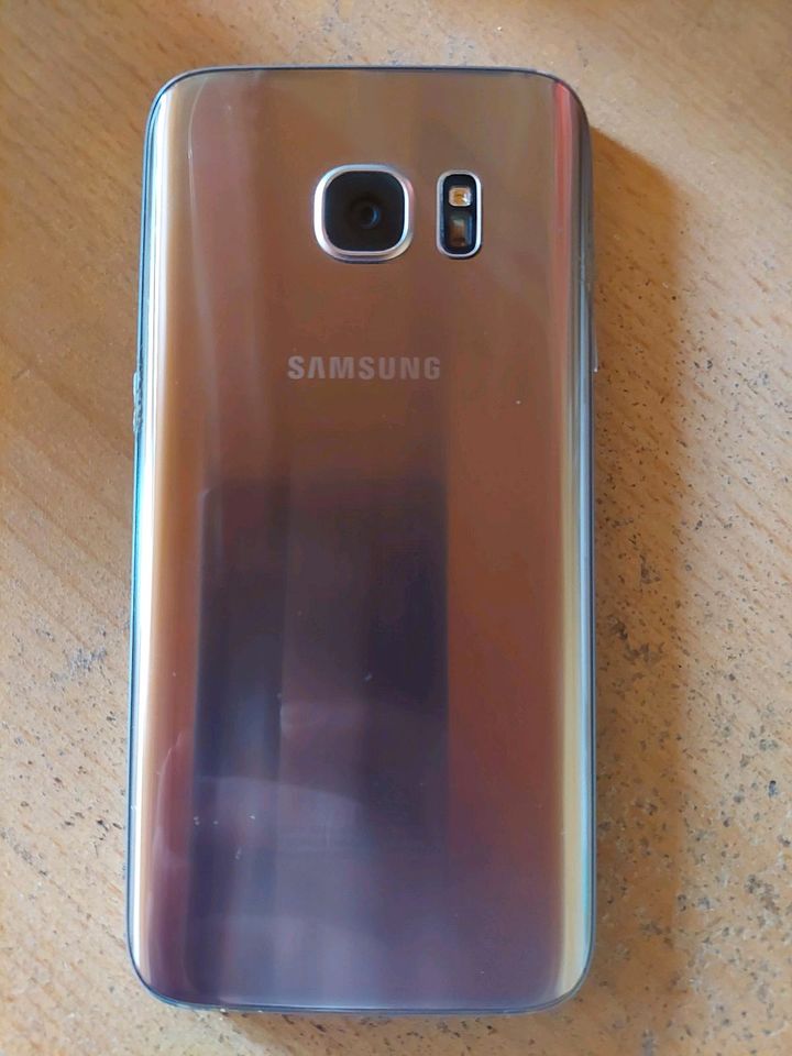 Samsung Galaxy S7 in Speichersdorf