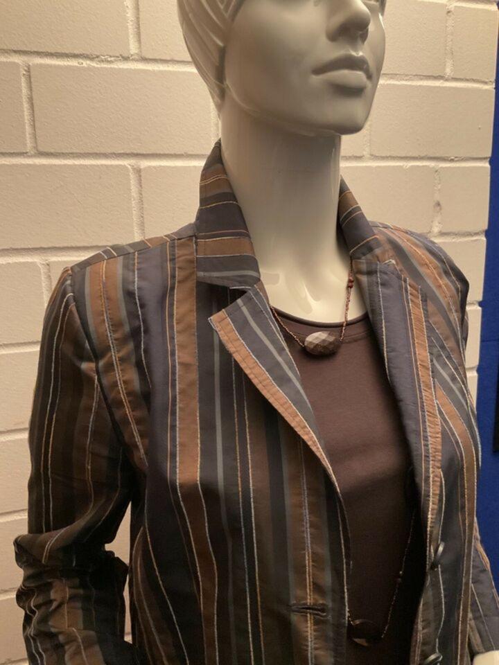Blazer Gr.M GINA LAURA edler Satin, modische Streifen NEUWERTIG in Wallenhorst