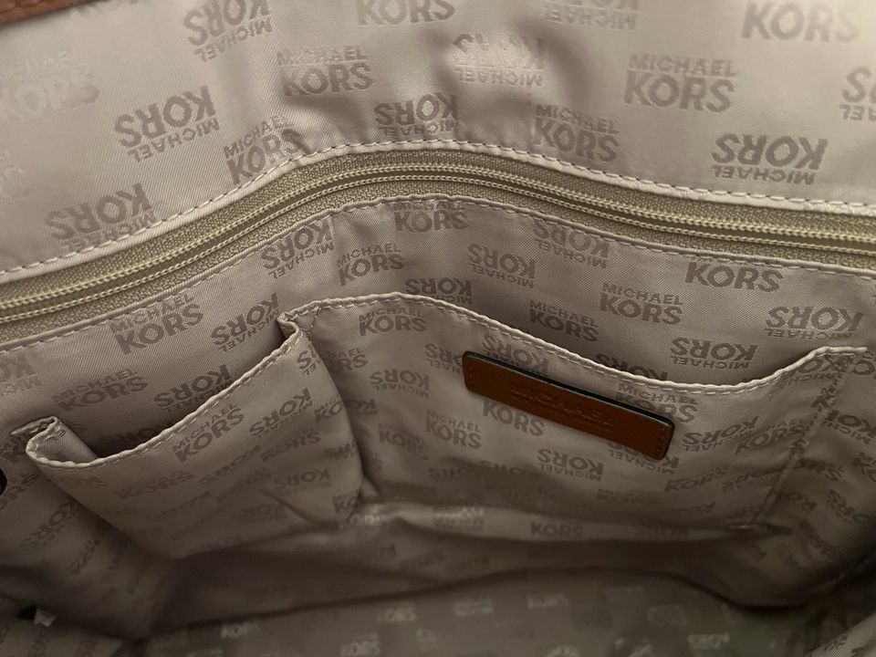 Shopper Tasche von Michael Kors, braun, sehr guter Zustand in Dänischenhagen