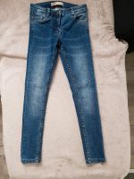 Jeans Hose 146 Nordrhein-Westfalen - Bergkamen Vorschau