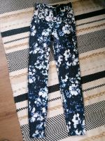 Roxy Sporthose tight floral marine neu grösse xs Bayern - Bayreuth Vorschau