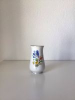 Meissner Porzellan, kleine Vase mit Blumendekor Baden-Württemberg - Erolzheim Vorschau