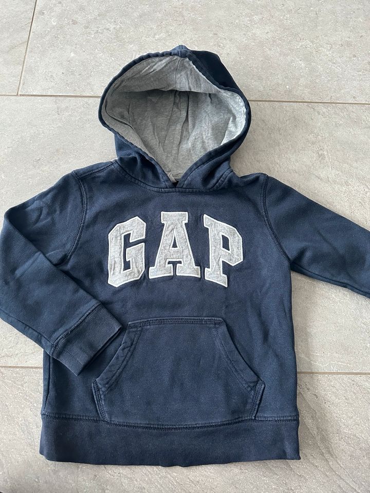 GAP Kapuzen Pullover Hoodie  5 Jahre in Hamburg