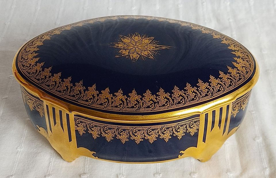 P. PASTAUD LIMOGES oval DECKEL-DOSE royalblau gold ART DÉCO in München