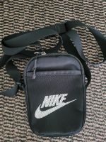 Nike Tasche Nordrhein-Westfalen - Castrop-Rauxel Vorschau