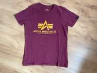 Alpha Industries T-Shirt bordeauxrot mit gelbem Aufdruck Niedersachsen - Lüneburg Vorschau