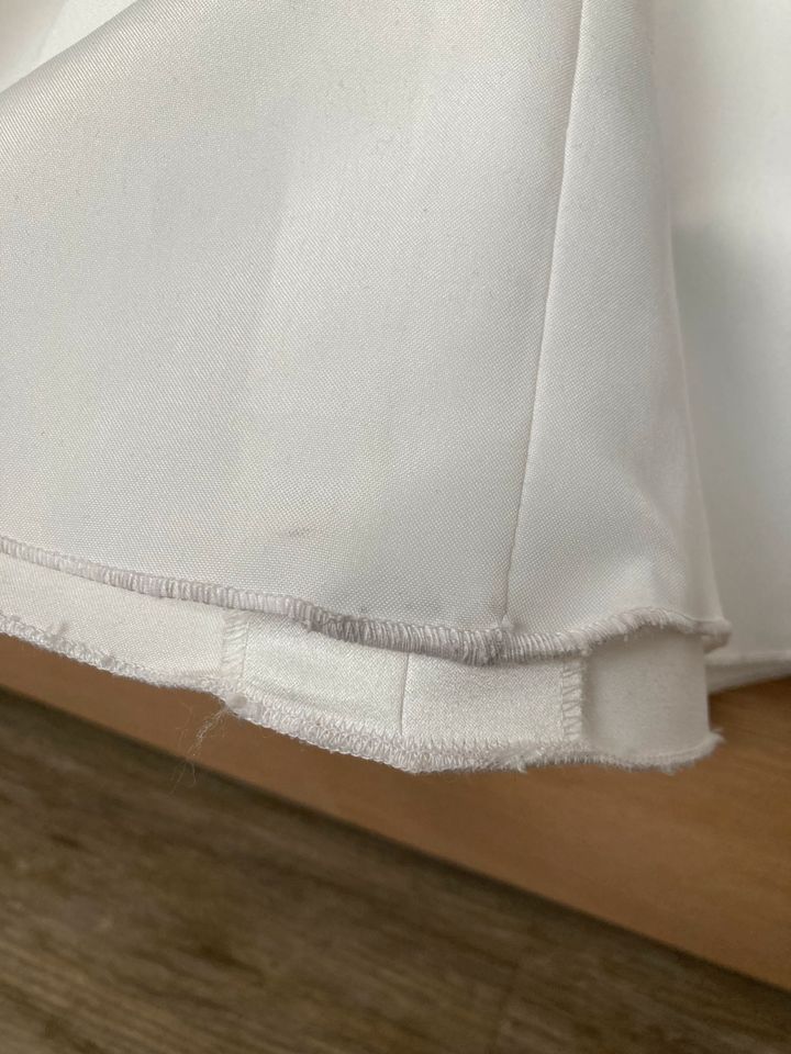 Brautkleid A-Linie Chiffon Spitze Ärmel Knöpfe creme Gr.42 in Waltershausen