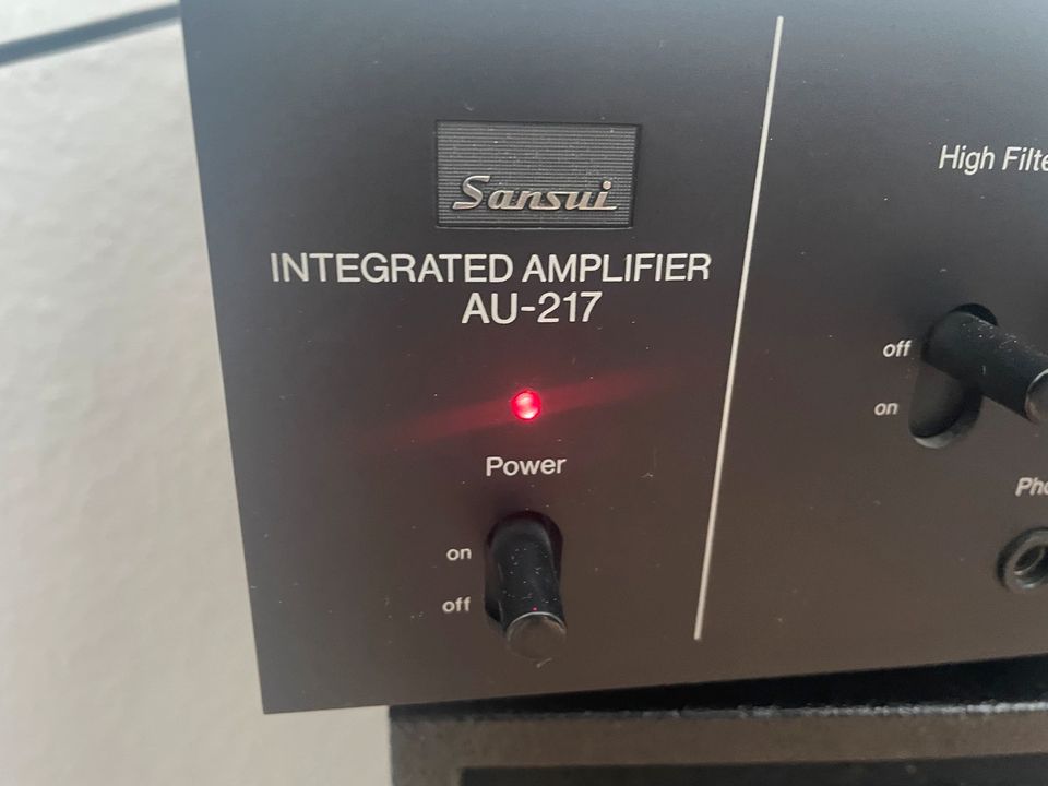 Power box disco1  + integrated amplifeir au 217 in Lippstadt