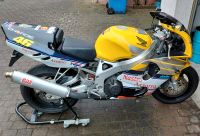 Honda CBR900RR Fireblade SC33 Rossi Lackierung TÜV neu Hessen - Bad Soden-Salmünster Vorschau