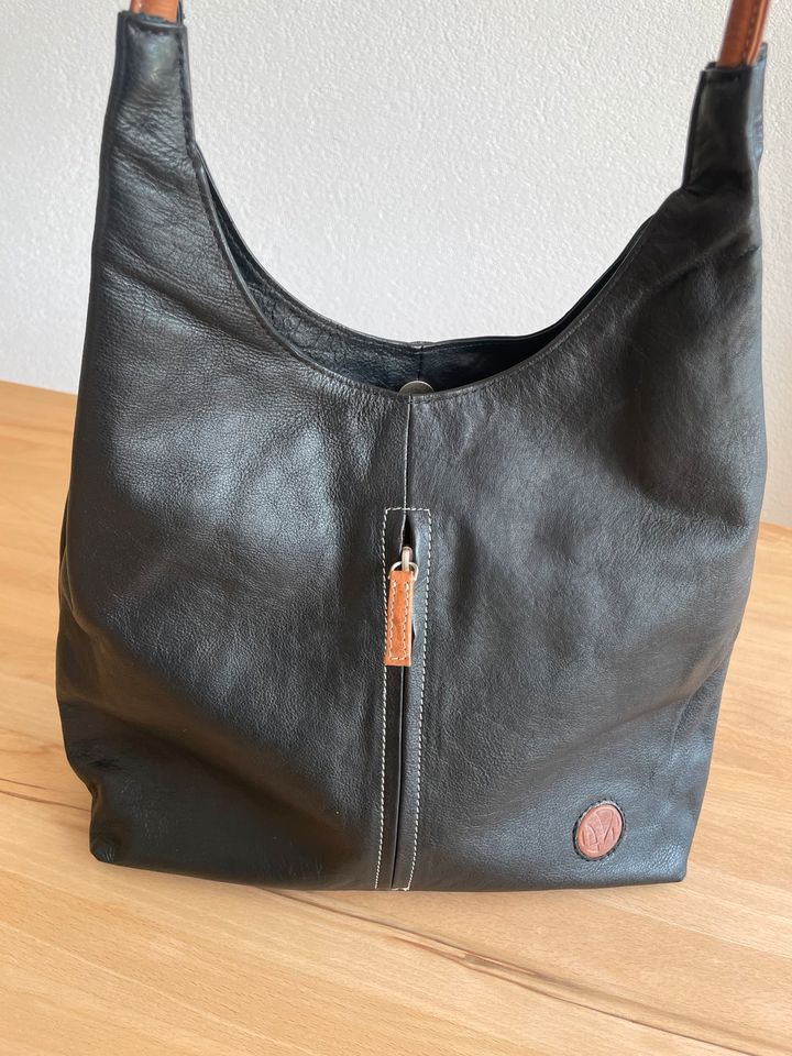 Handtasche Schultertasche echt Leder schwarz braun in Neu Ulm