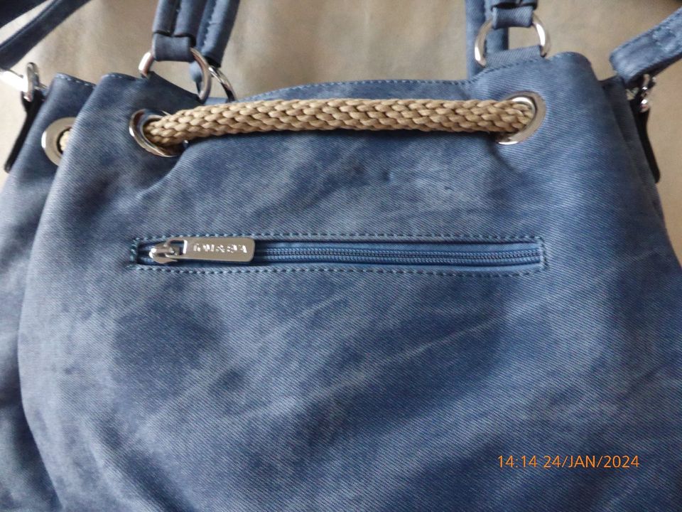 Handtasche blau NEU in Trossingen