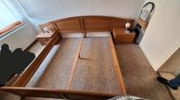 Doppelbett aus Echtholz 200 x 200 cm mit Nachtkästchen Bayern - Hof (Saale) Vorschau