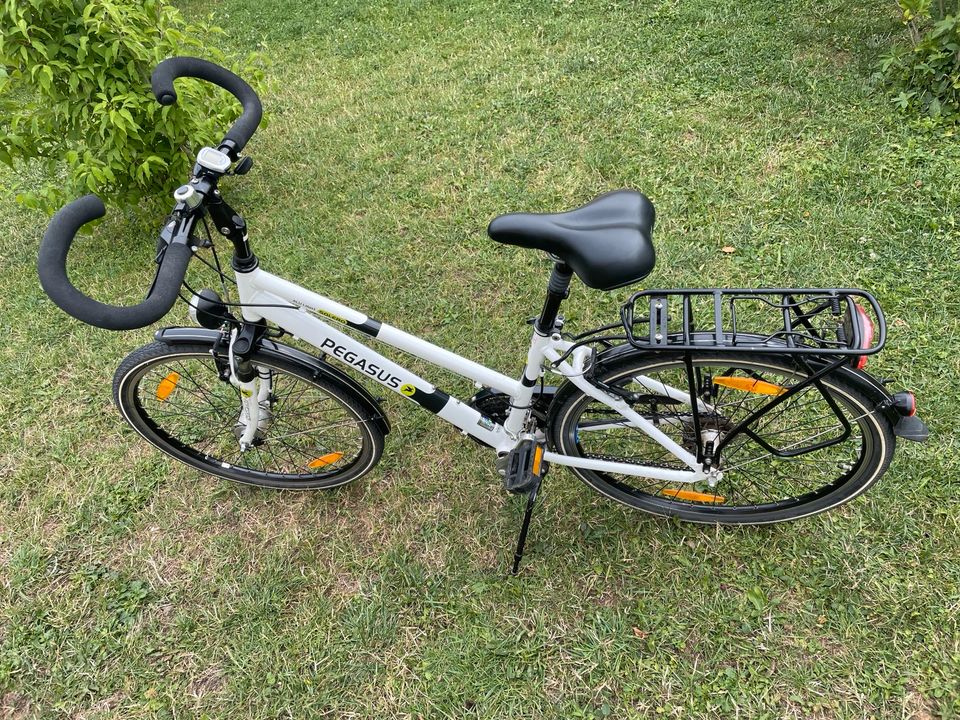 Pegasus Fahrrad für Damen/Kinder, 24 Zoll, 21 Gänge in Hörselberg-Hainich